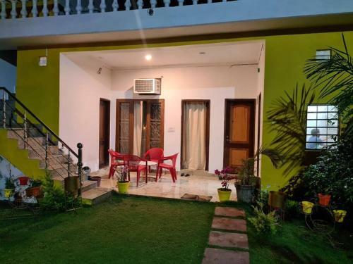 Villa Kartik Homes Cheerful 2-bedrooms Cottage With Refreshing View