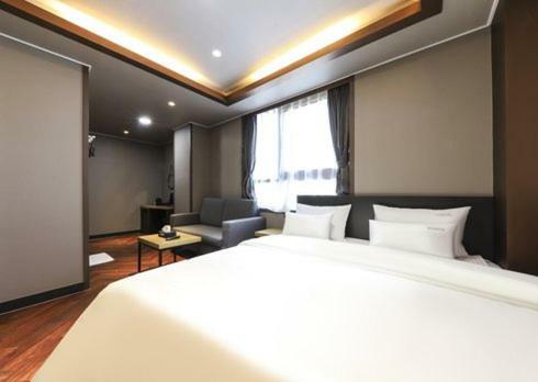 Hotel ????
