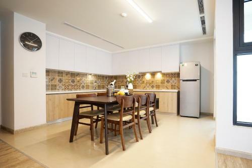Apartamento The First Stay Hotel