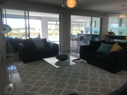 Family Beachside Luxury