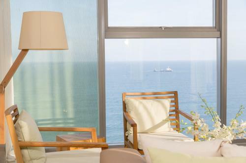Ocean View Apartment 18 Da Nang Building