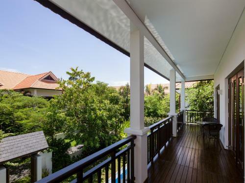 Deluxe Villas In Da Nang Resort