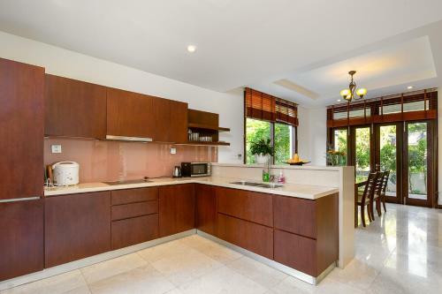 Deluxe Villas In Da Nang Resort