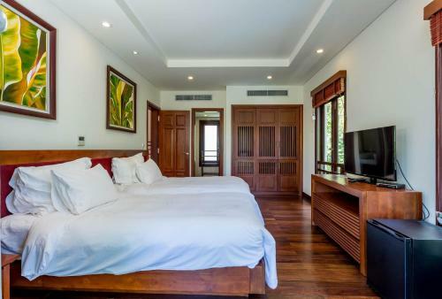 Deluxe Villas In Da Nang Resort