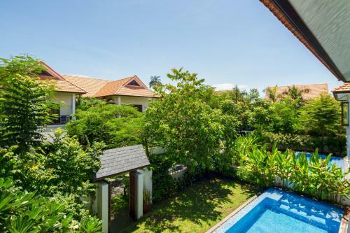 Deluxe Villas In Da Nang Resort