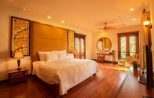Deluxe Villas In Da Nang Resort