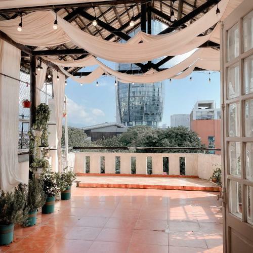 Hotel Thachy Coffee & Home