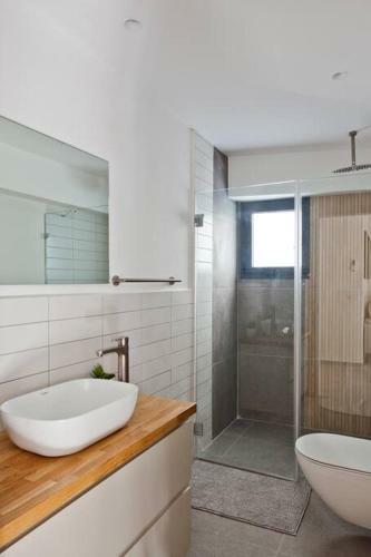 Apartamento ?newly Renovated, Spacious 2br? #bugrashov_life?