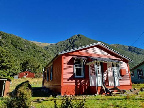 The Tussocks, Arthur's Pass