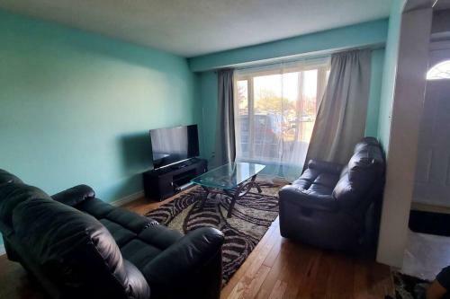 Apartamento 4 Bedroom Semi-detached Home @ Mississauga