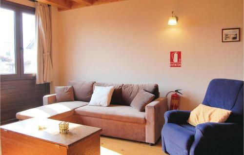 Two-bedroom Holiday Home In Cirieno