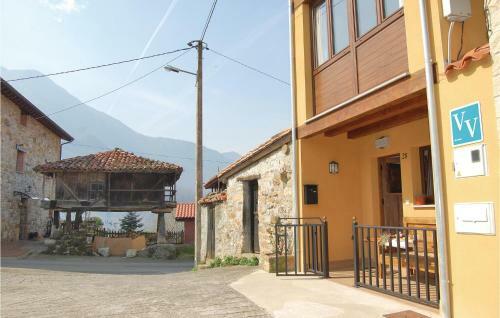 Two-bedroom Holiday Home In Cirieno