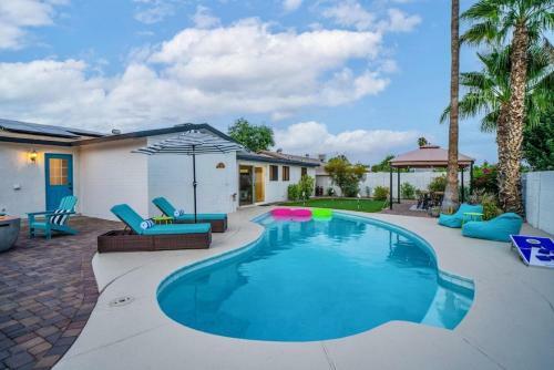 Stunning N Phx Home With Htd Pool And Gameroom