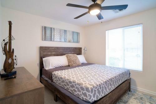 Stunning N Phx Home With Htd Pool And Gameroom