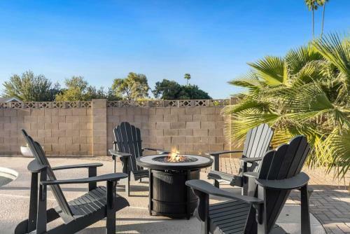Relaxing Getaway Home Wserene Yard And Pool