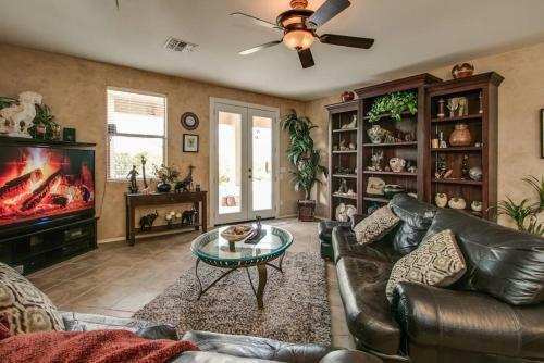 Beautiful Vacation Getaway Wgame Room & Views