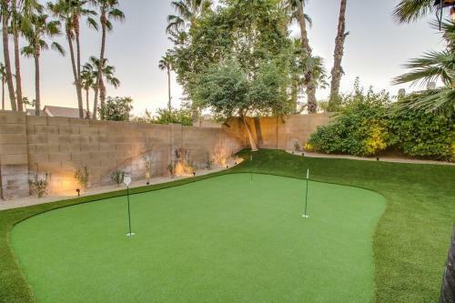 Amazing Remodeled Scottsdale 5 Bdrm Wpool