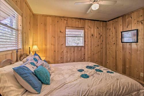 Quiet Az Cabin Retreat Close To Rainbow Lake