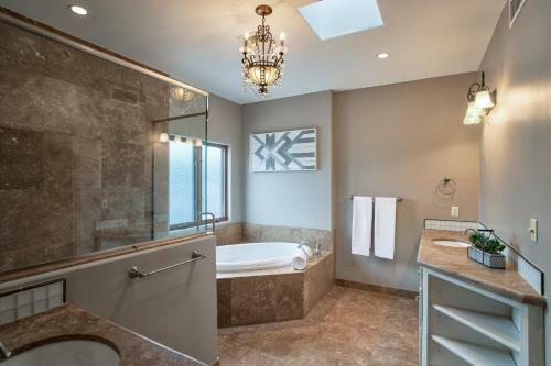 Villa Larkspur