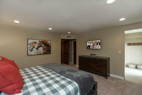 Villa Larkspur