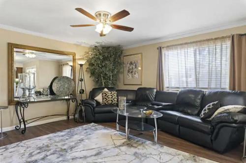New Listing 6bed3bath Desert Oasis Gem W Private Pool