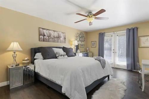 New Listing 6bed3bath Desert Oasis Gem W Private Pool