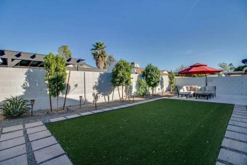 Modern Old Town Scottsdale Home Wdesigner Touch