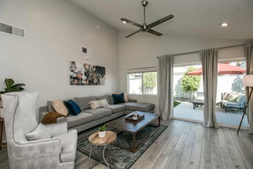Modern Old Town Scottsdale Home Wdesigner Touch