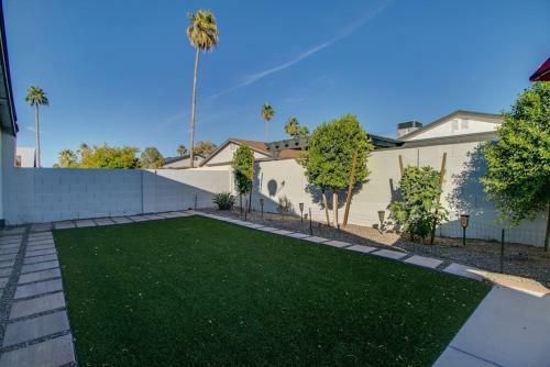 Modern Old Town Scottsdale Home Wdesigner Touch
