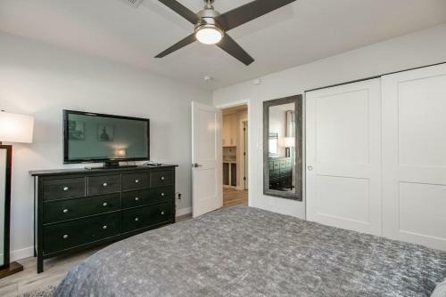 Modern Old Town Scottsdale Home Wdesigner Touch
