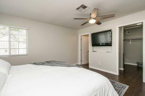 Scottsdale Kierland 3 Bdrm With Sparkling Pool