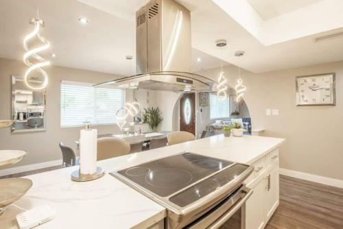 Modern Tempe Gem W Sparkling Pool And Game Room