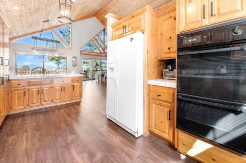 Ridge Hollow Lake By Big Bear Cool Cabins