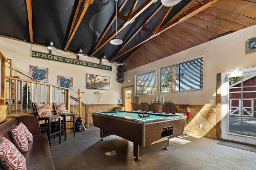 Cottage Oasis