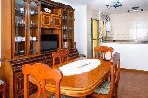 Chalet Con Piscina Privada, Jard�n Y Barbacoa
