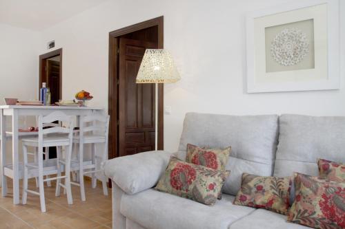 Apartamentos San Fernando 76