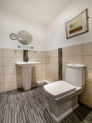 Oyo Hotel 119