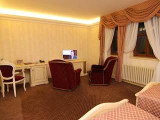 Royal Golf - Art Hotel
