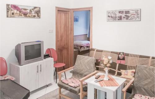 Holiday Home Acsai Utca-igal