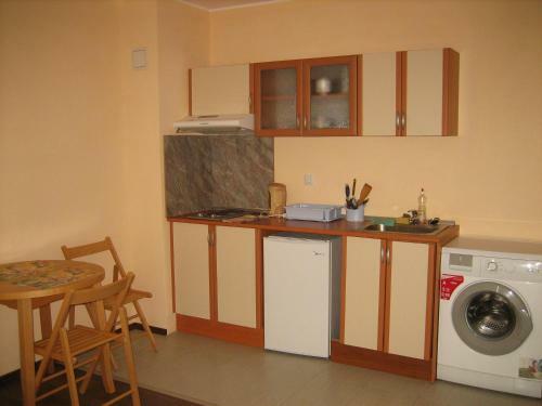 Apartment Lazur By The Sea