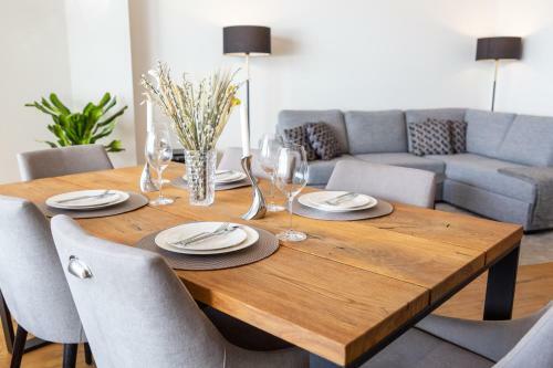 Apartamento Dream Stay - Superior Beach Front Apt With Balcony, Sauna And Parking