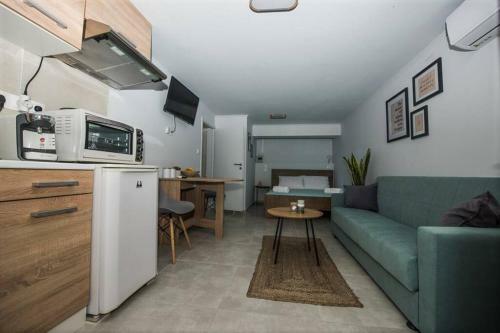 Apartamento Theofilia Sea Side Studio