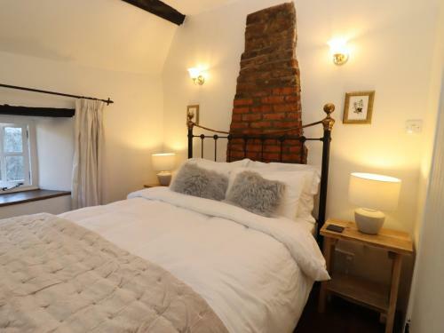 Stone's Throw Cottage