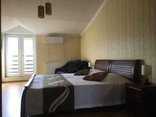 Pearl Apartment