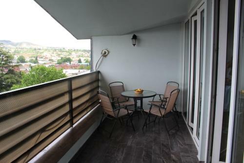Pearl Apartment