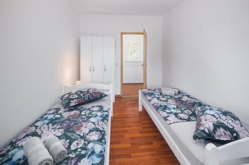 Casa Viktoria With Private Garden And Bbq