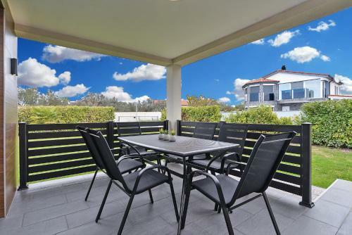 House Fazana 2154