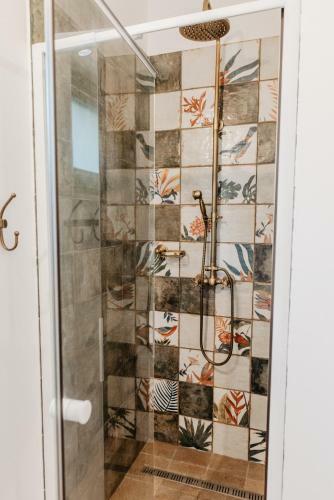 Villa Cukormad�r Vend�gh�z Lovas