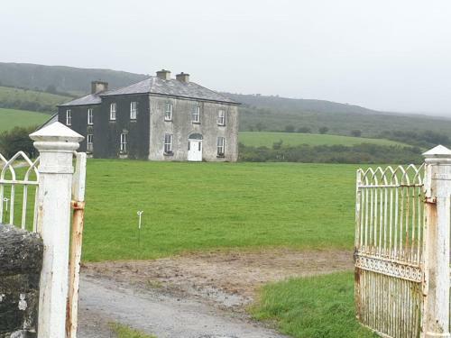 Oak House Apartment
