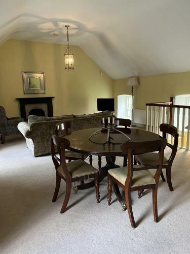 Courtyard Apartment At Rockfield House Kells